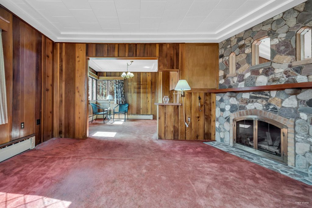 listing image 1106488235040453860