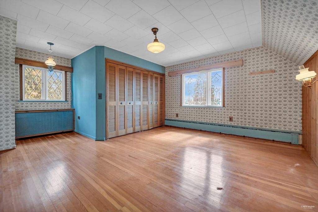 listing image 1106276742187518823