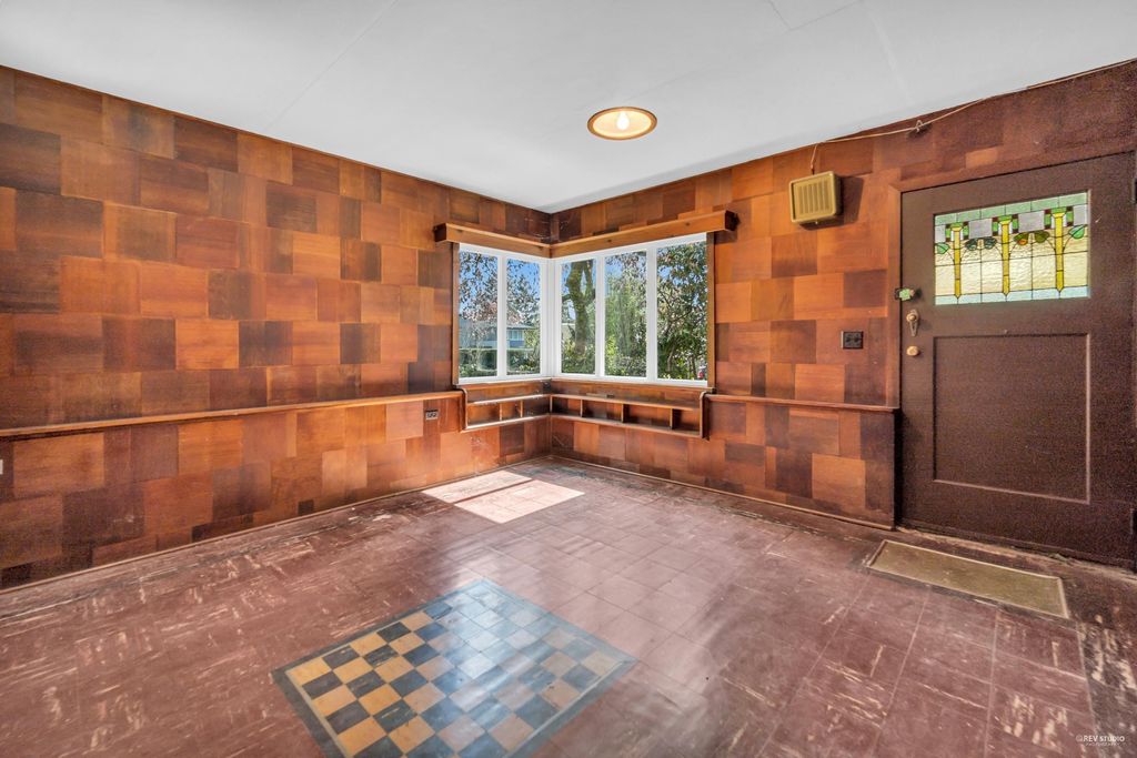 listing image 1109816584120633348