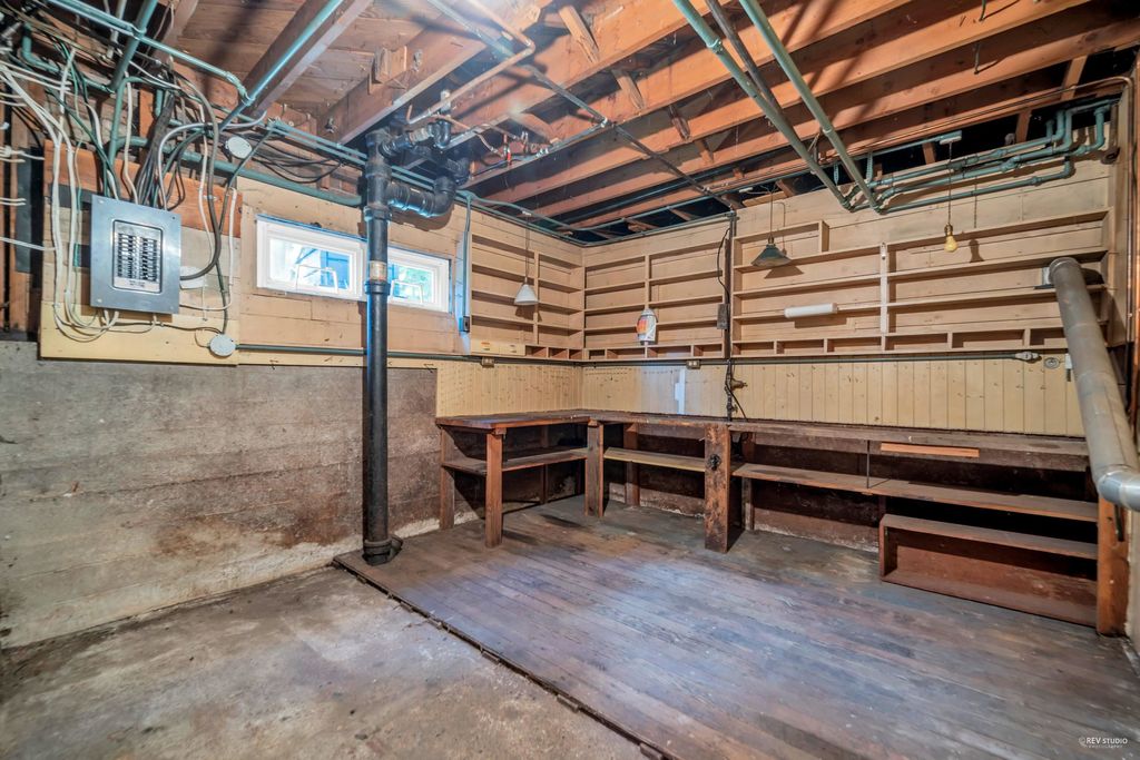 listing image 1107236548640369473
