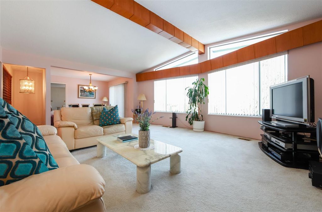 listing image 1103662130550675828