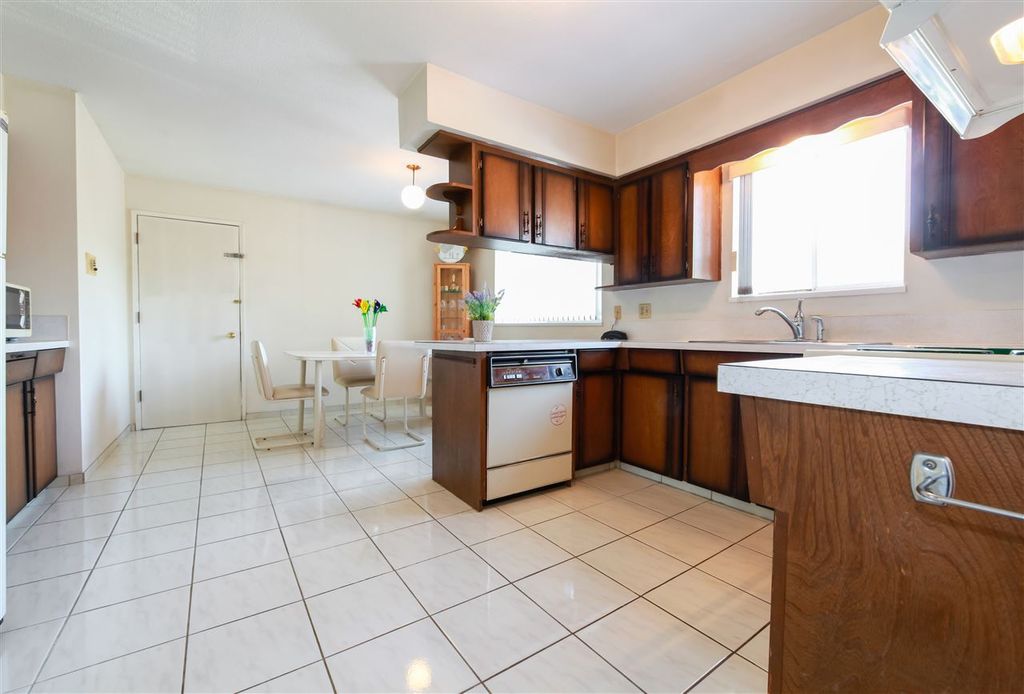 listing image 1104508172788142024