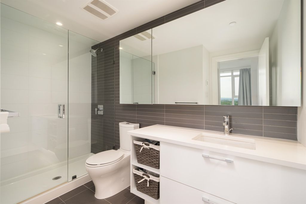 listing image 1109134470148769968