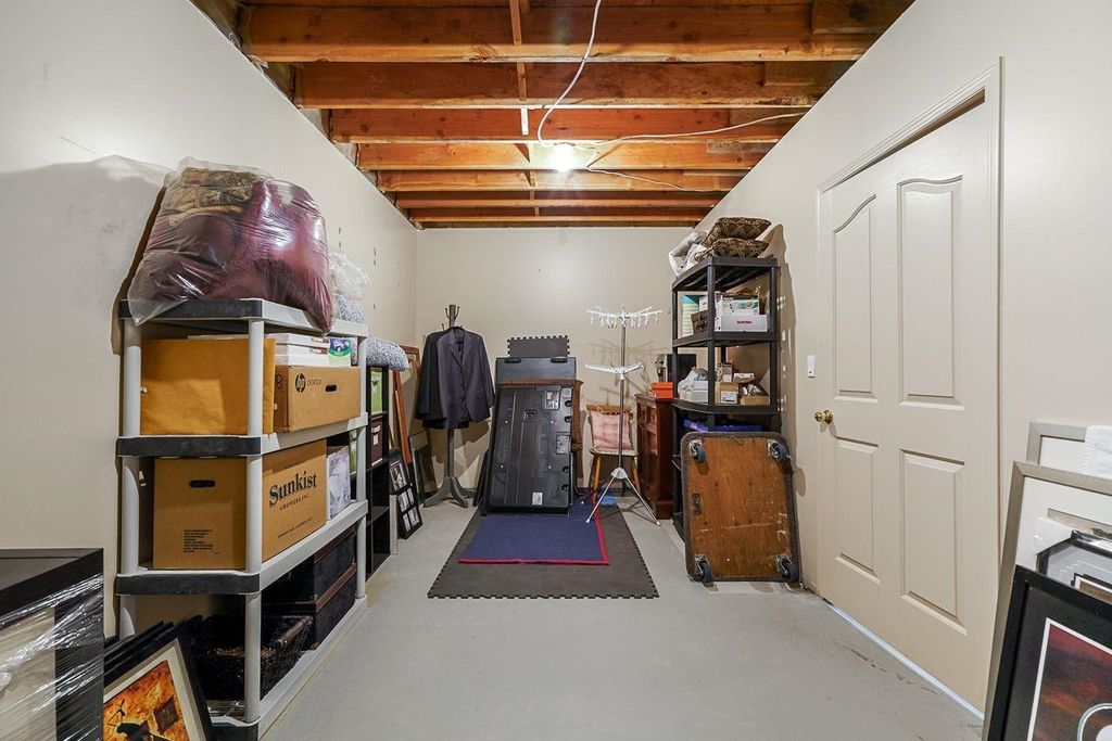 listing image 1106523814760905828