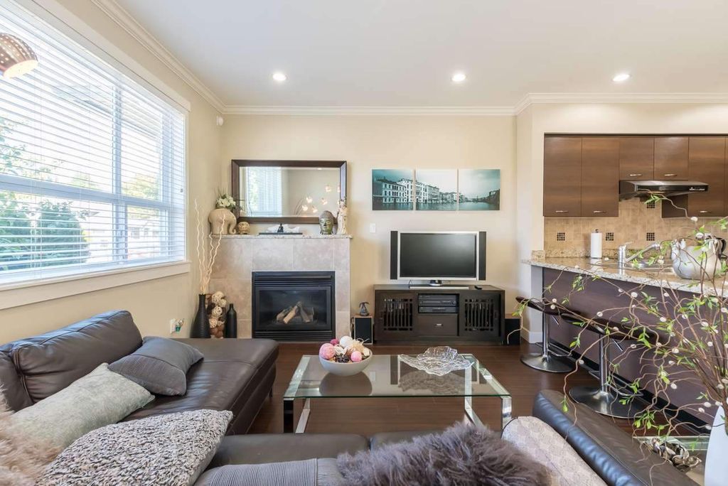 listing image 1100162546323212318