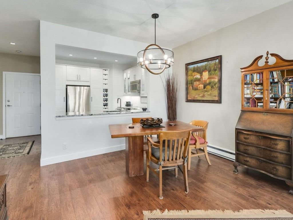 listing image 1100174193346991525