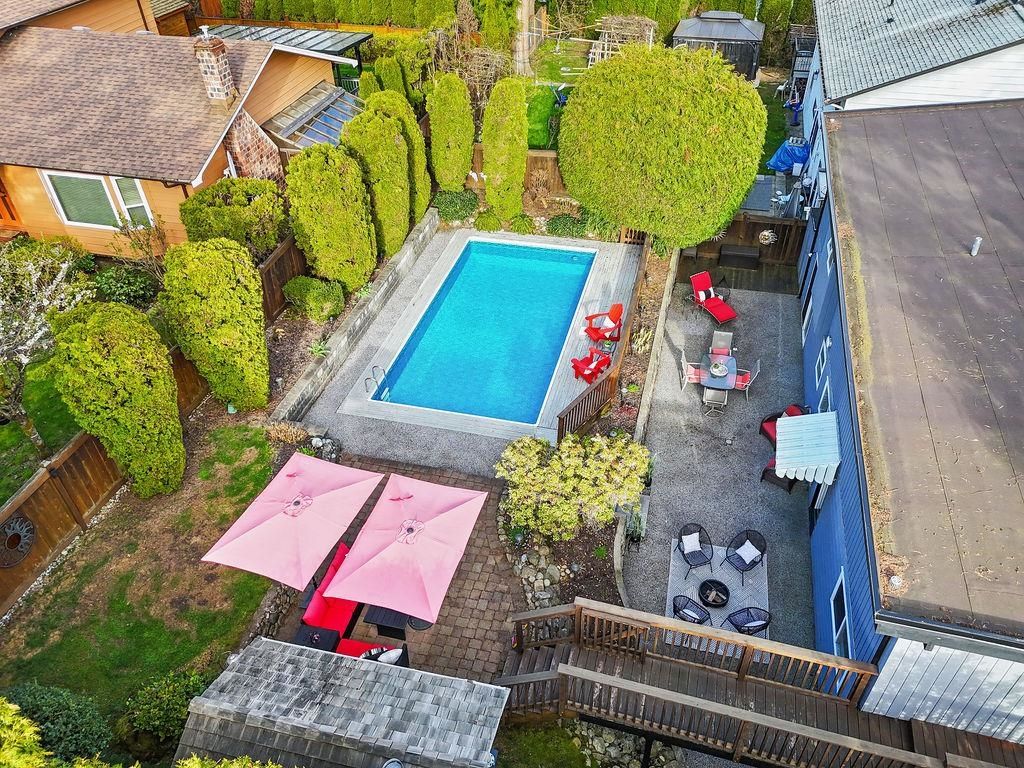 listing image 1100972774298432999