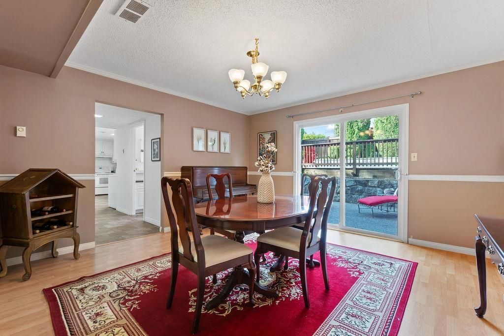 listing image 1105635768976881742