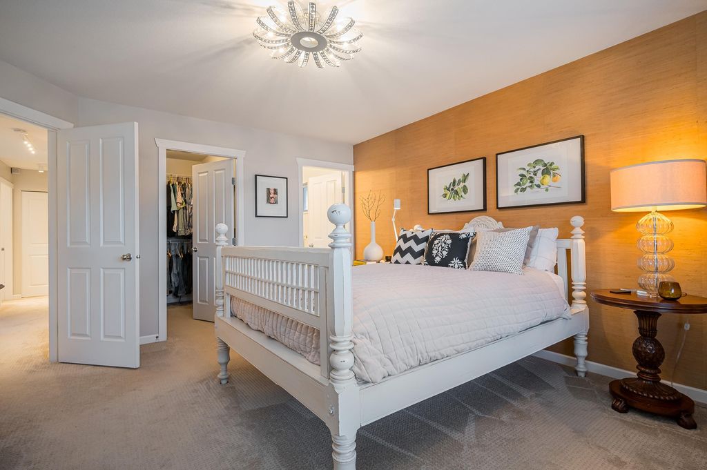listing image 1109813897112157392