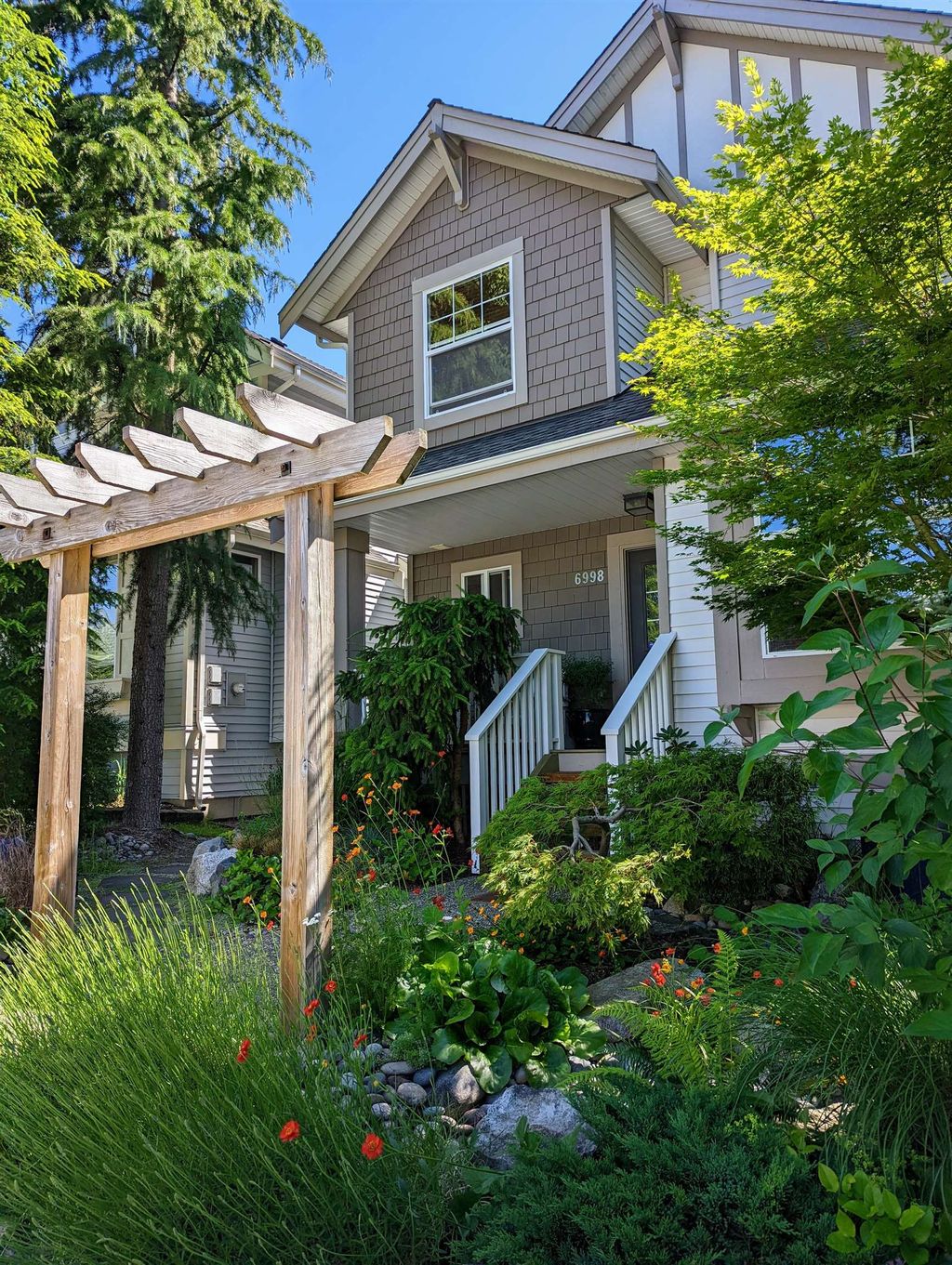 listing image 1109912003286871418