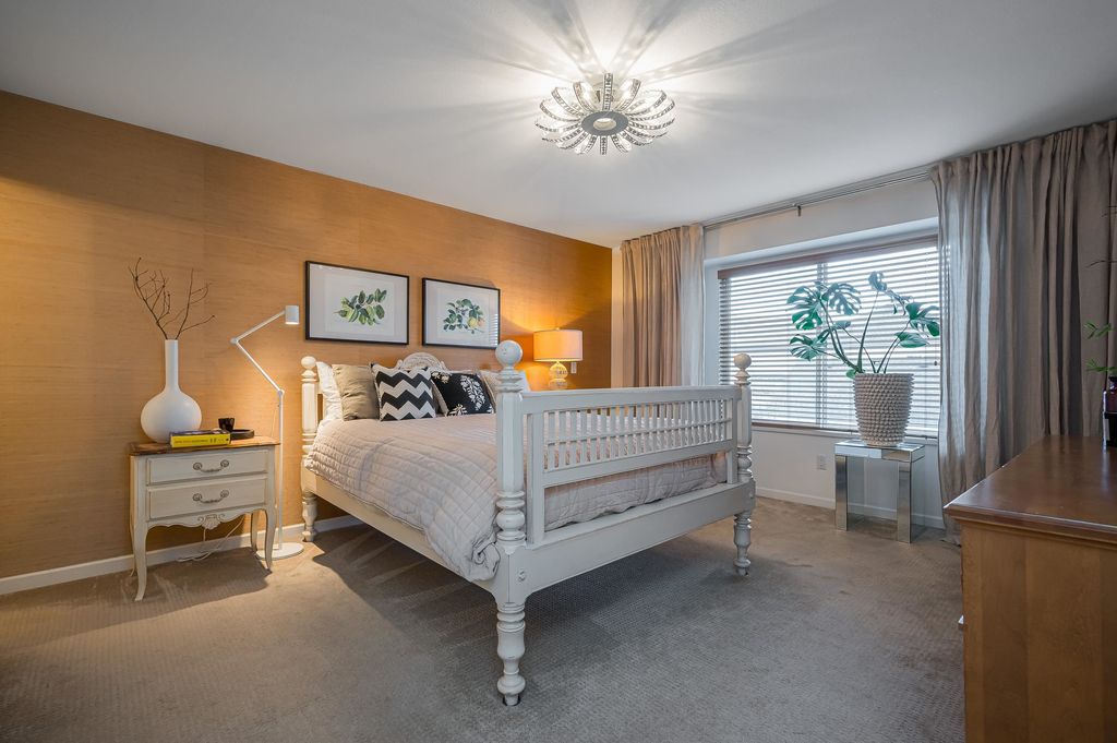 listing image 1106164937695459949