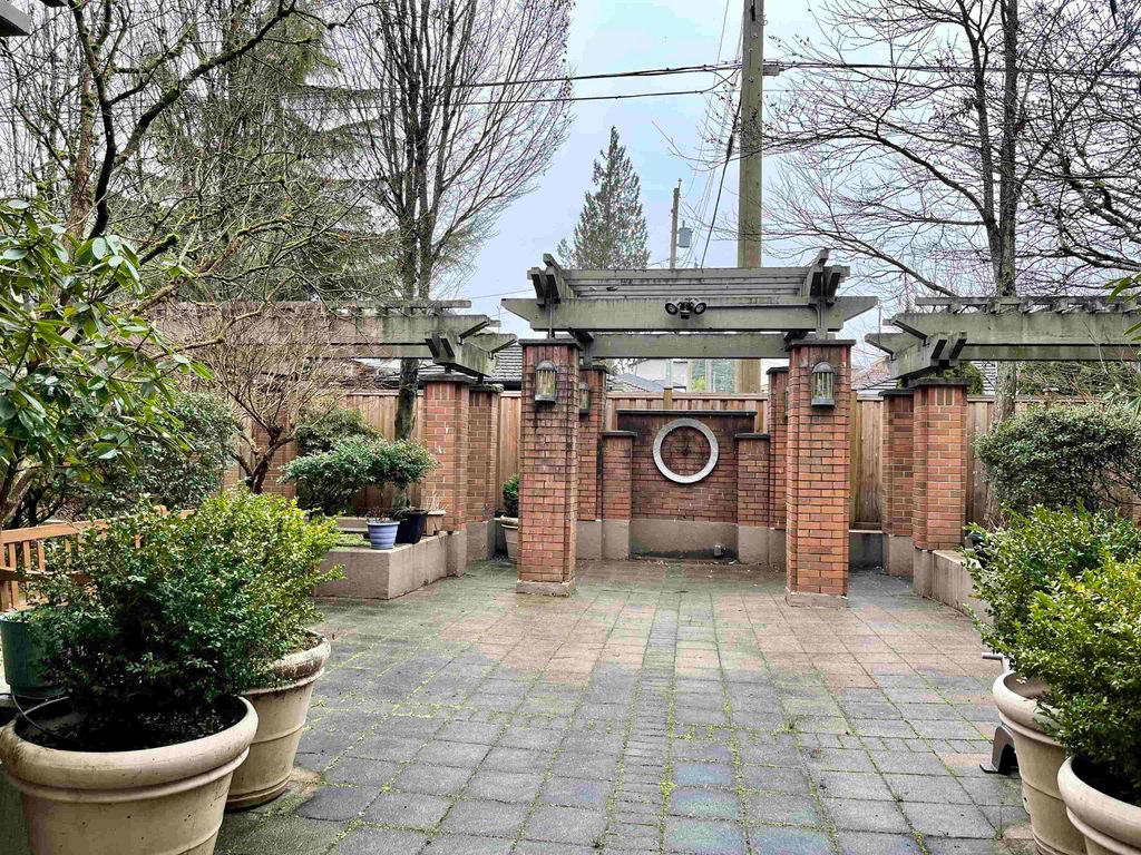 listing image 1102140528030046028