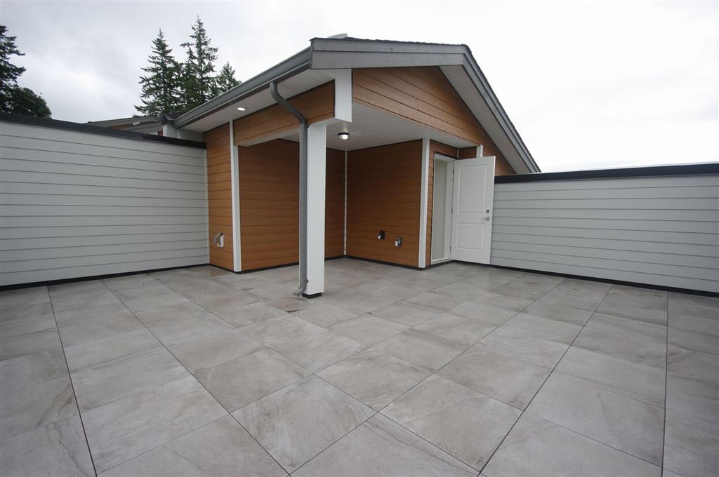 listing image 1103817958326854107