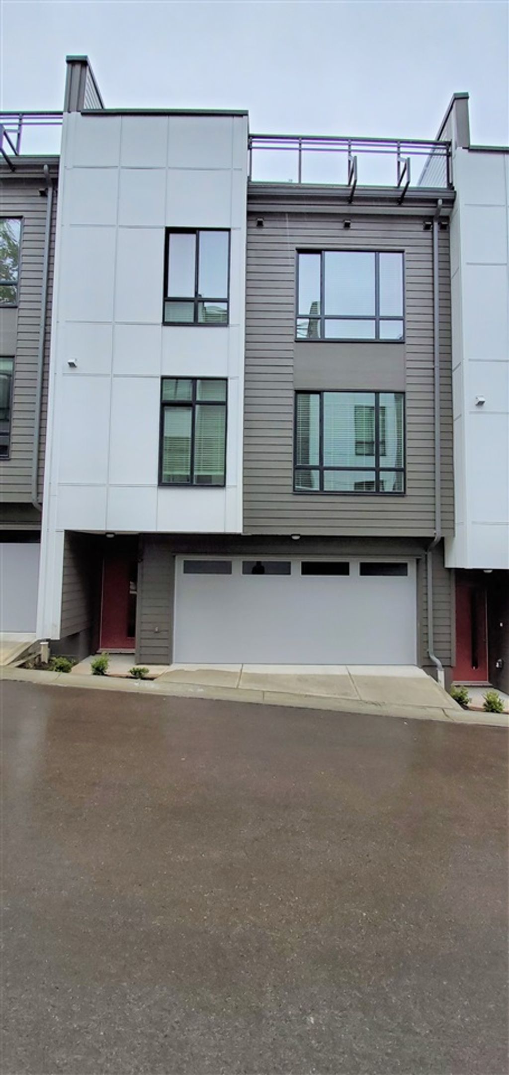 listing image 1109162720465053286
