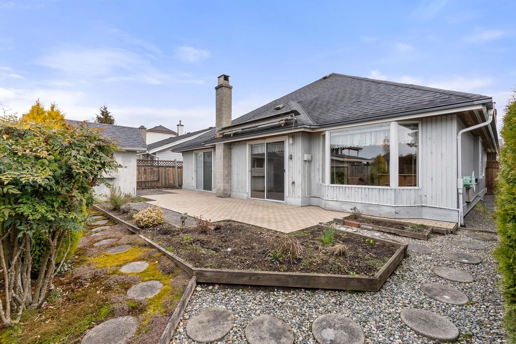 listing image 1109713725458672193