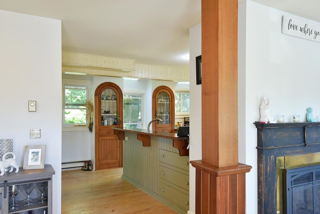 listing image 1107619164915802819