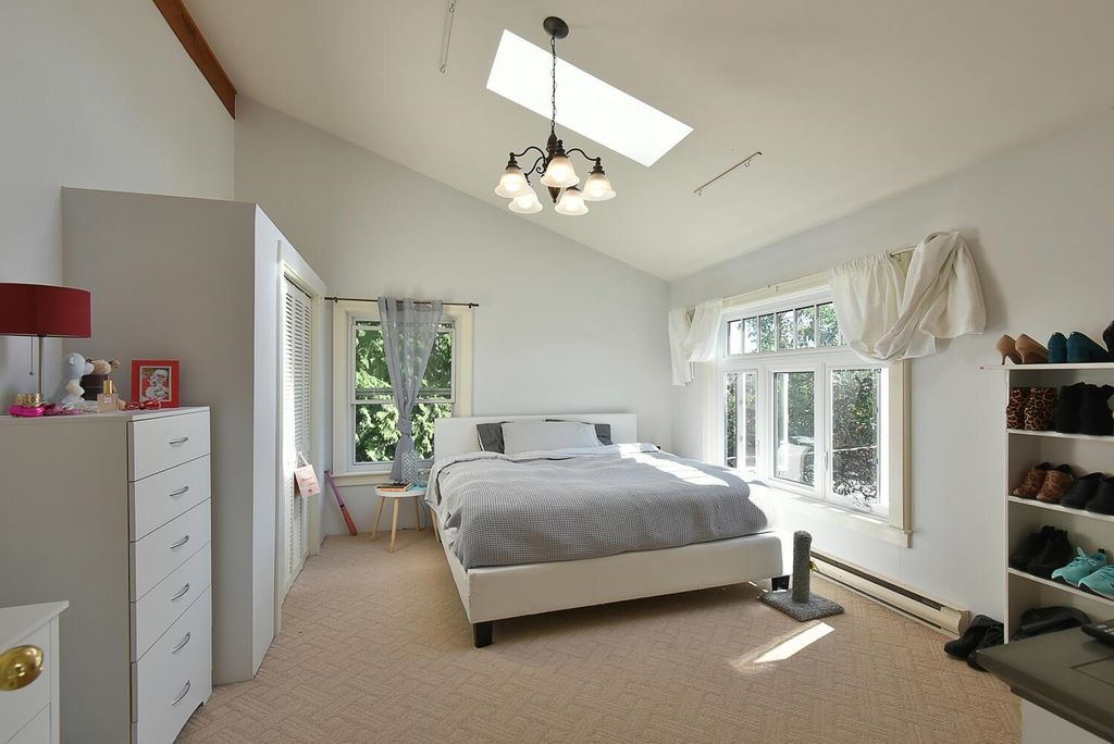 listing image 1101695023438517317