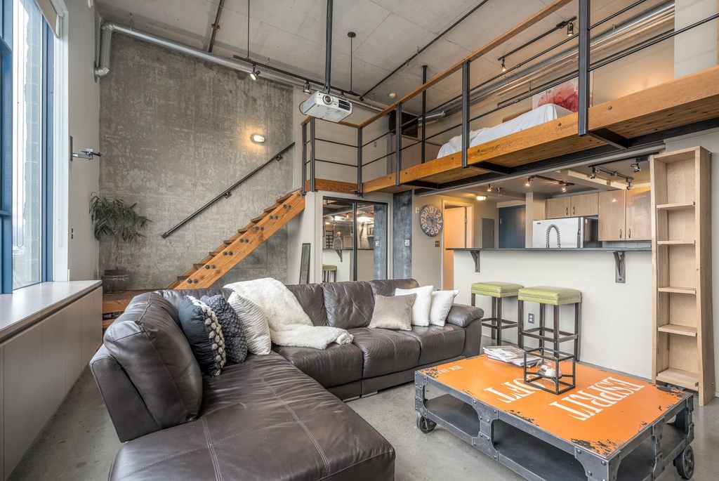 listing image 1101163785969613937