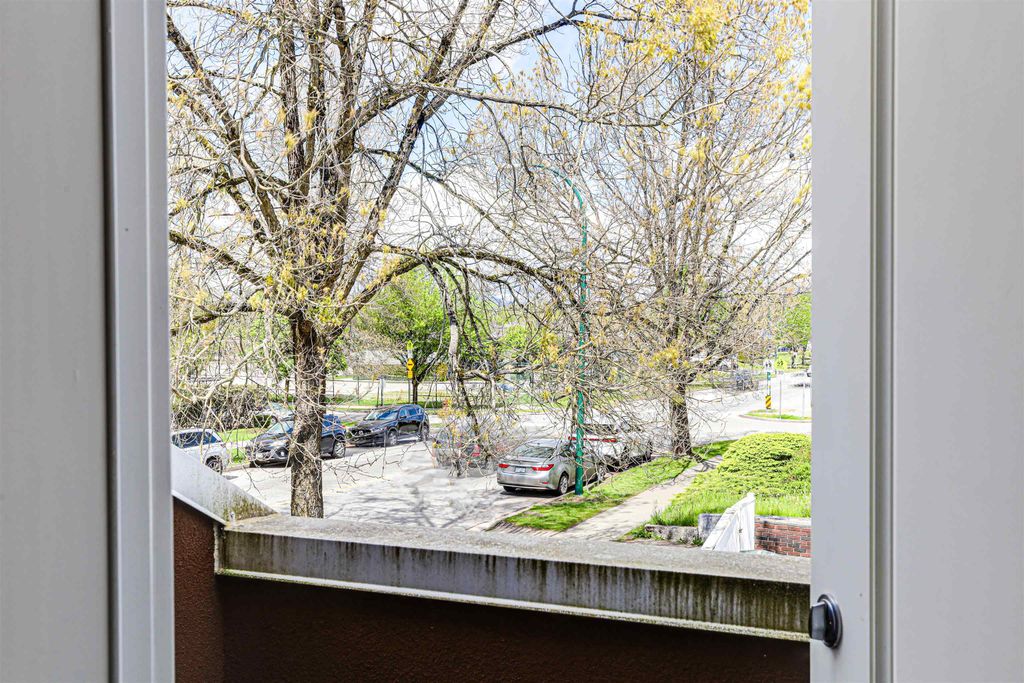 listing image 1101879232798501723