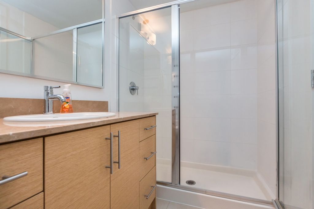 listing image 1103990961068551701