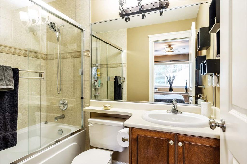 listing image 1106125073289434480
