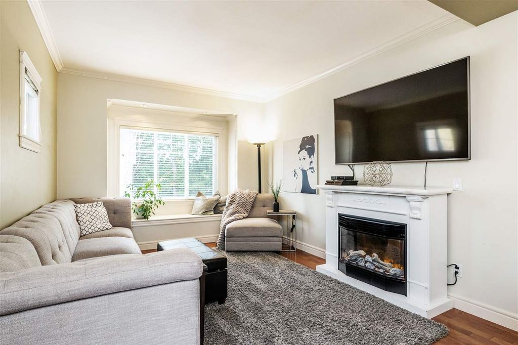 listing image 1101012286004021596