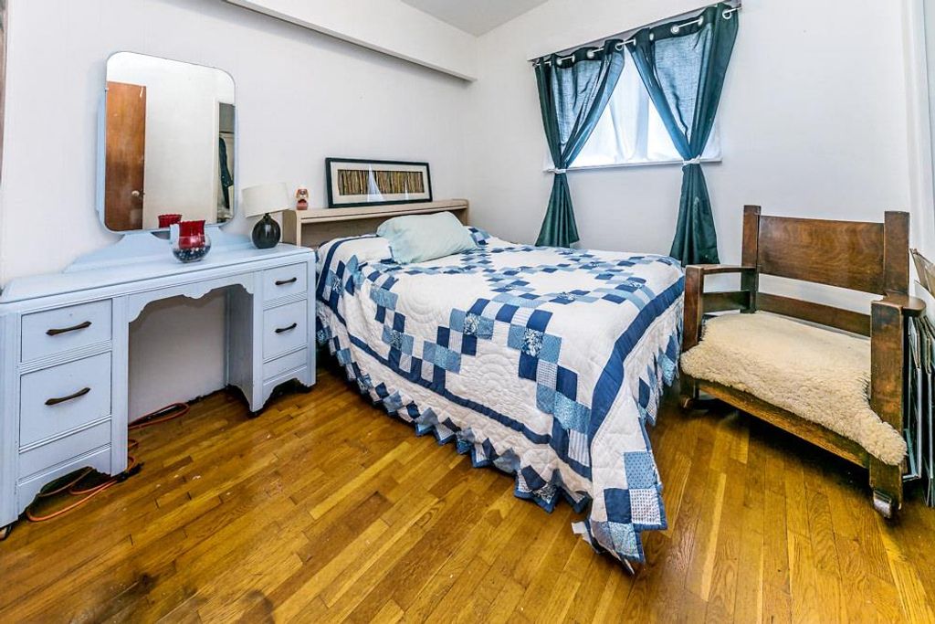listing image 1105129786178129109