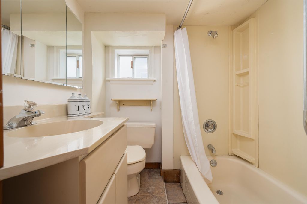 listing image 1101917606961274568