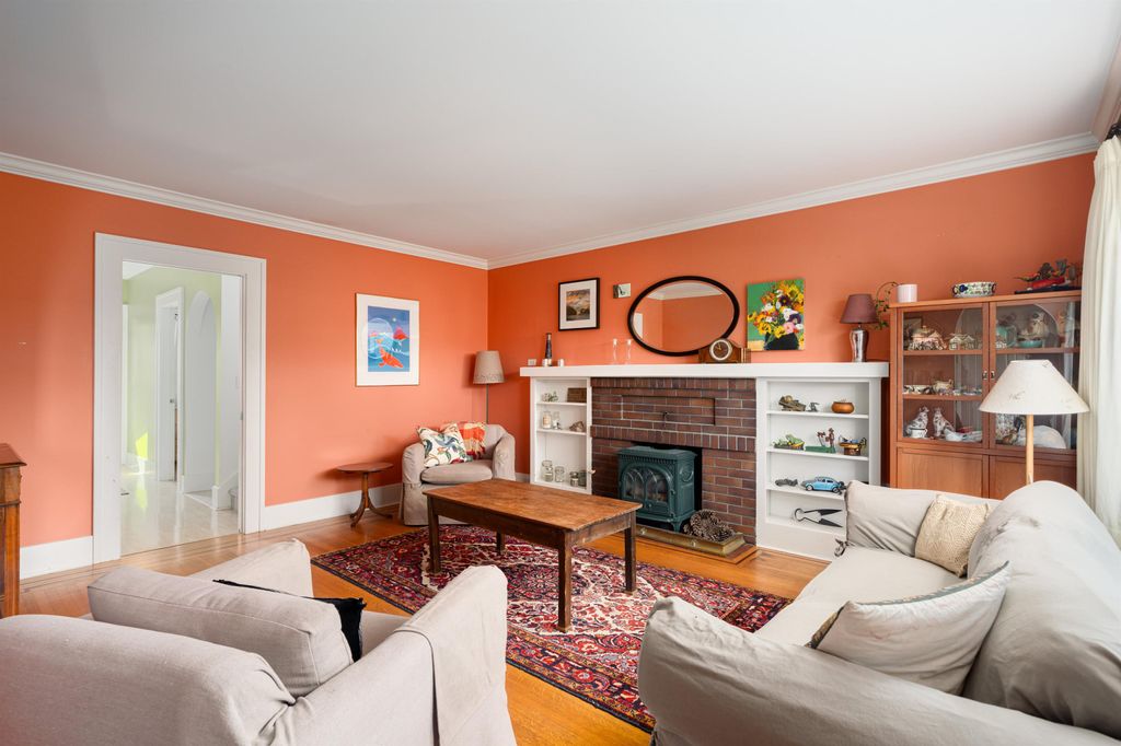 listing image 1107866304946351631