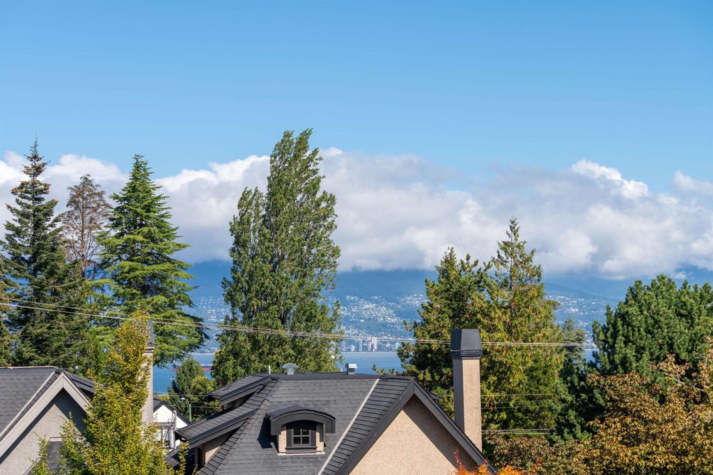 listing image 1107640345984891978