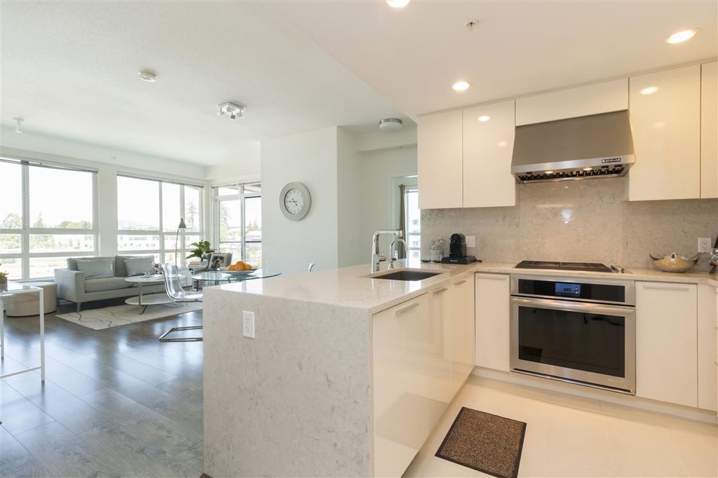 listing image 1105375195604735797