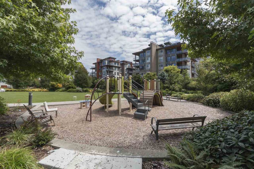 listing image 1101035345452638150