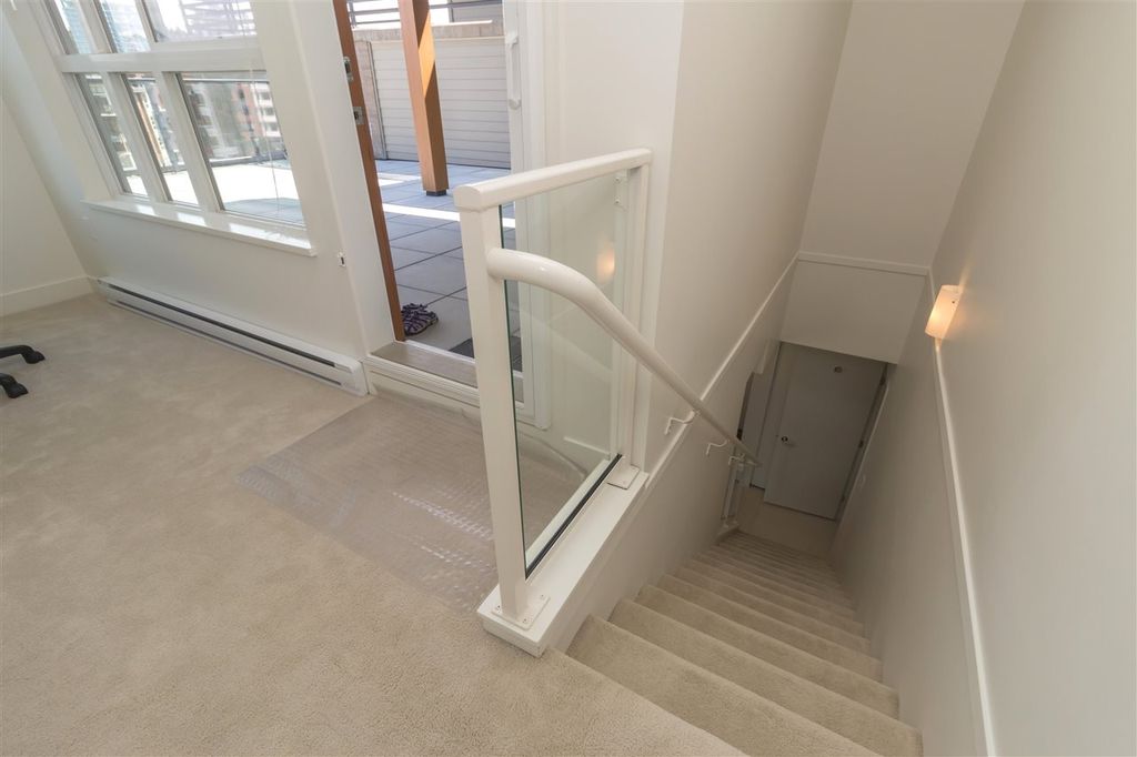 listing image 1107768215319082322