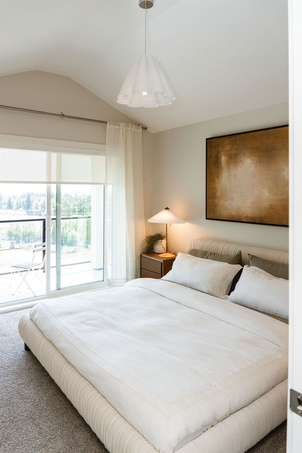 listing image 1100638736469257028