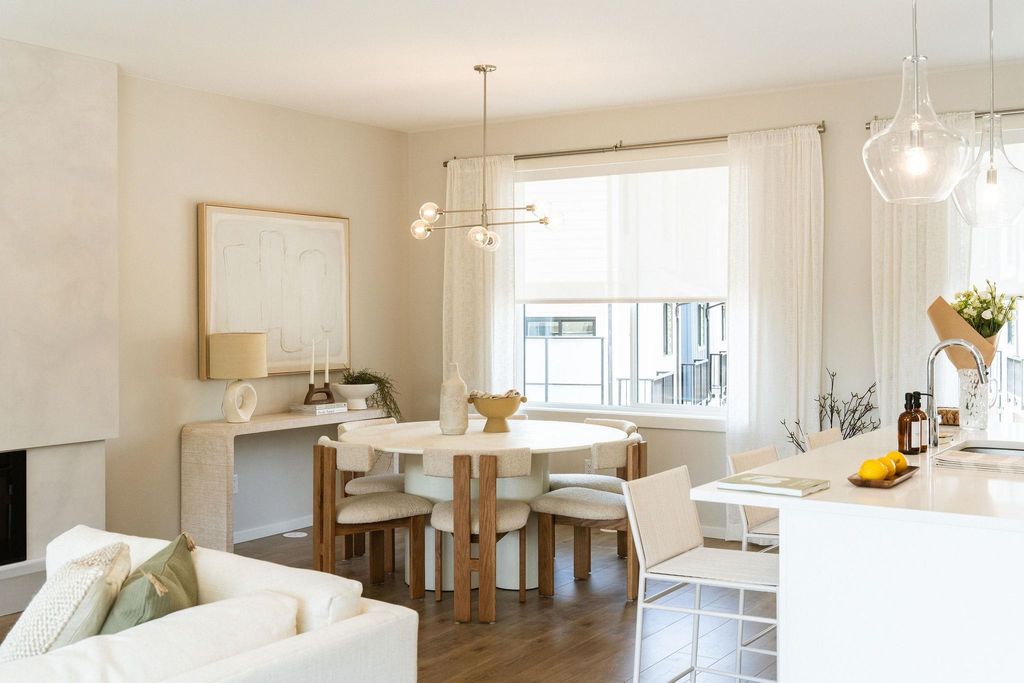 listing image 1106502658718428525