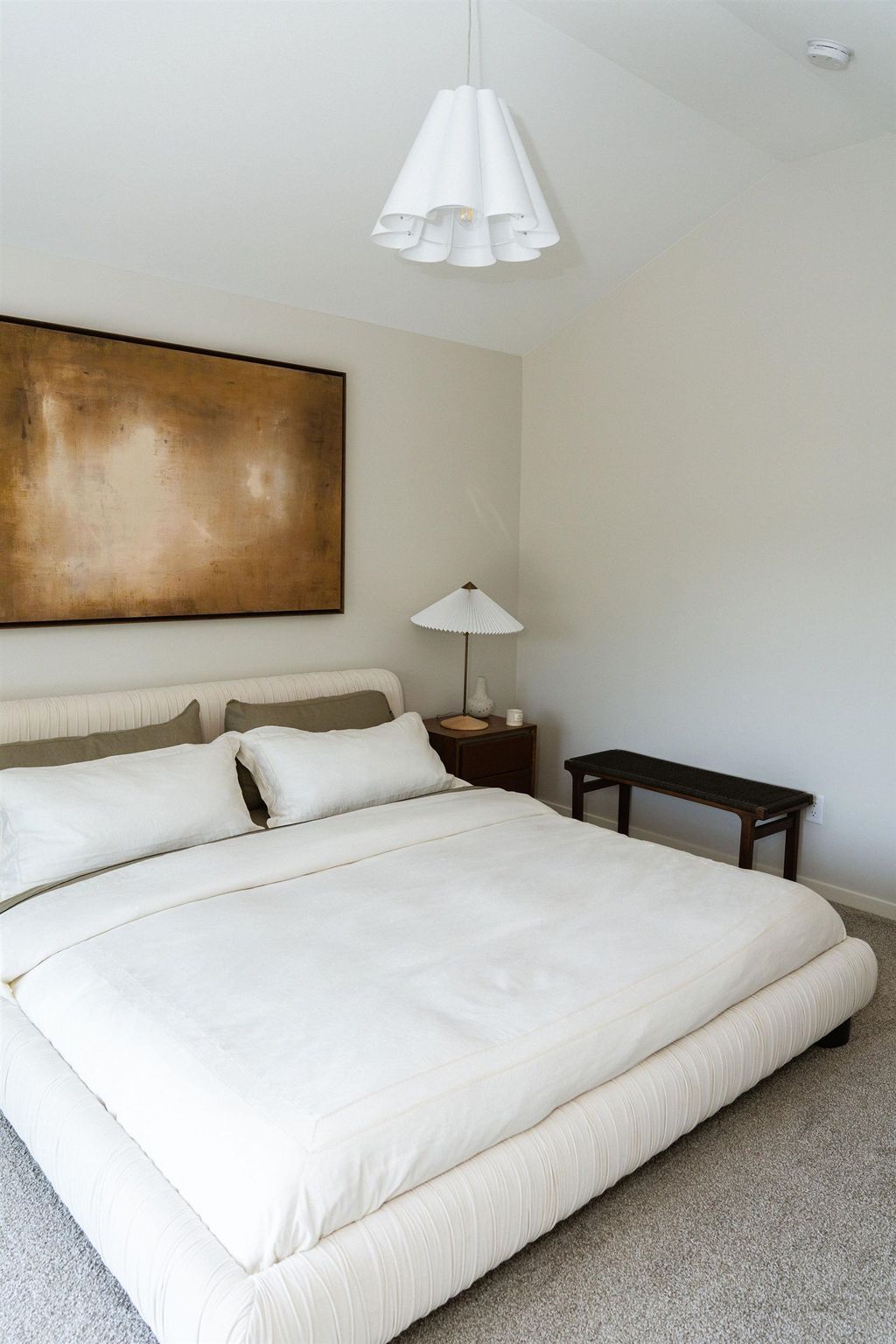 listing image 1109597397824223432