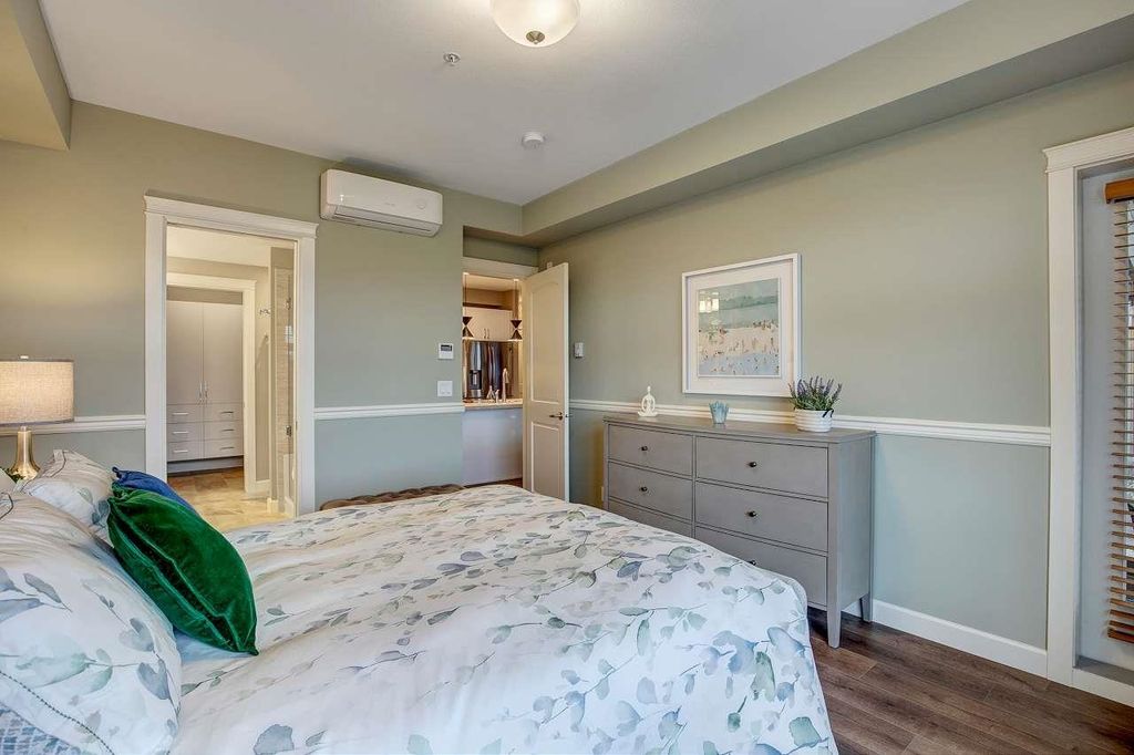 listing image 1107602494517089636