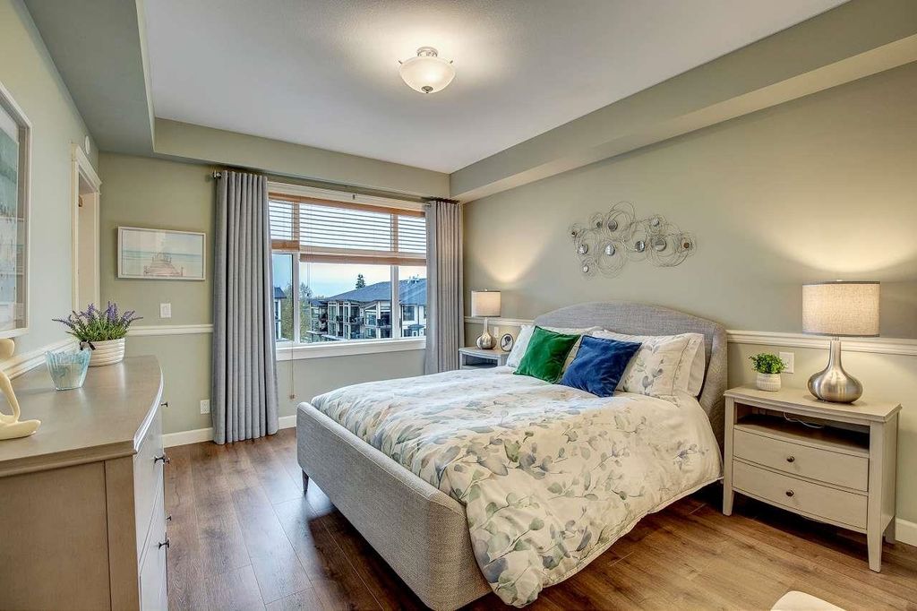 listing image 1103109420980033335