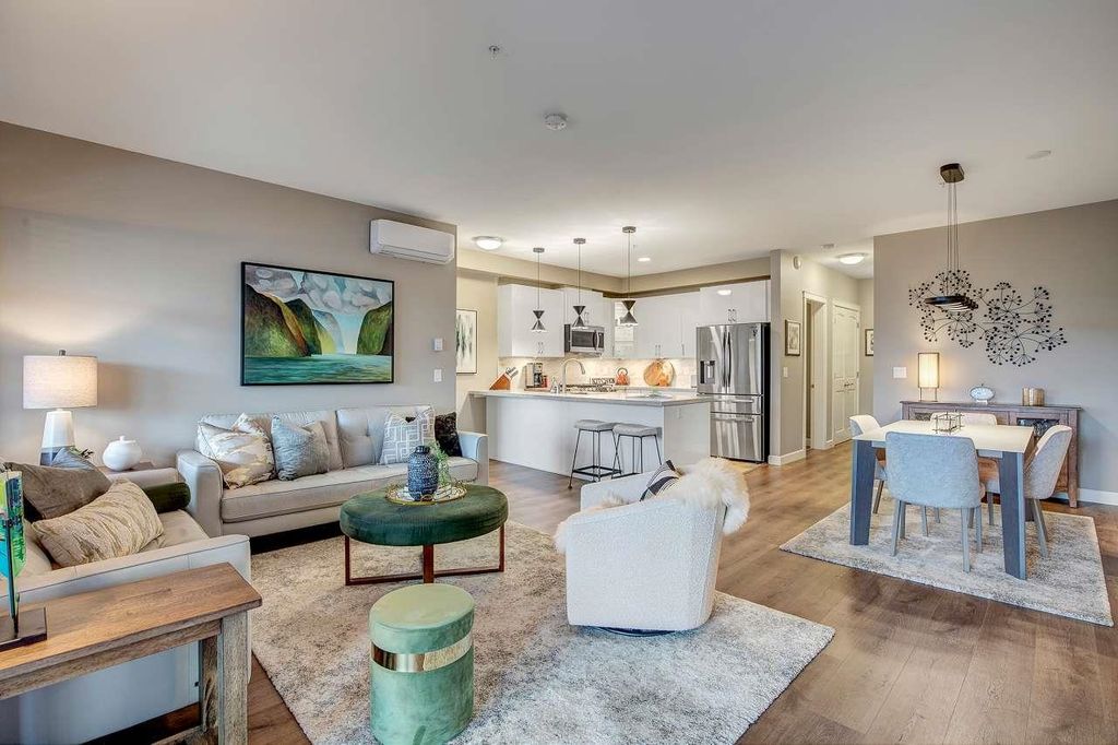 listing image 1109205381798444397