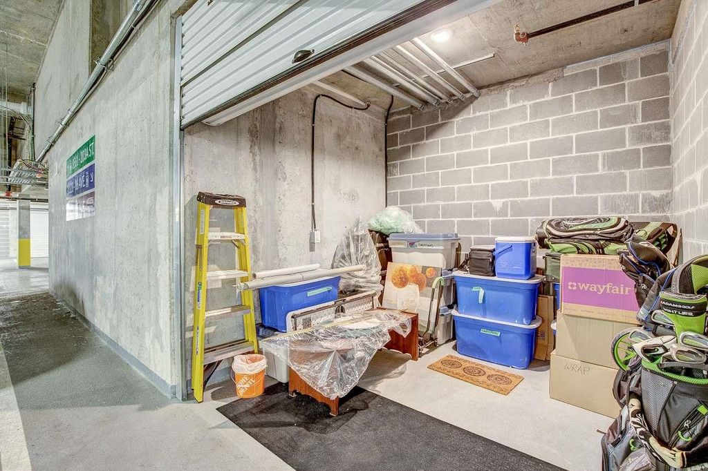 listing image 1108085367856872241