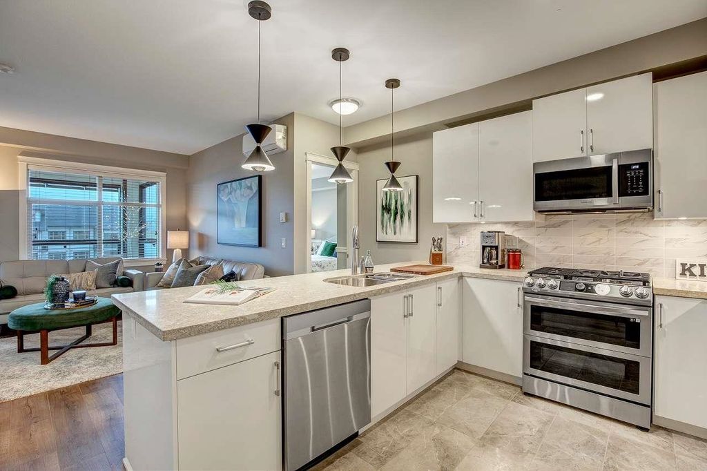 listing image 1100587815504045394