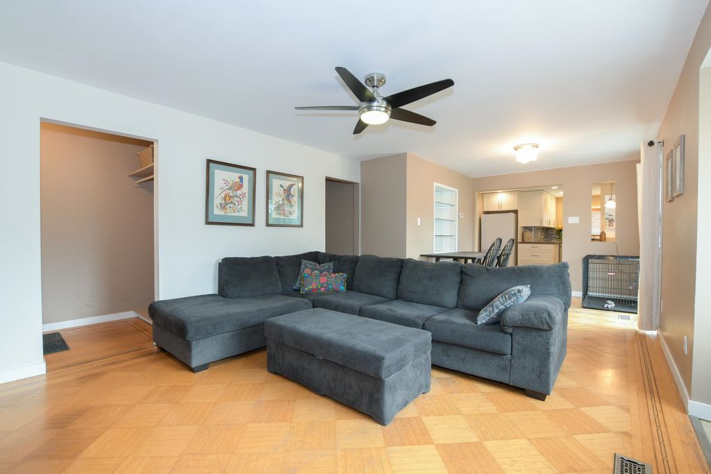 listing image 1104620639661552095