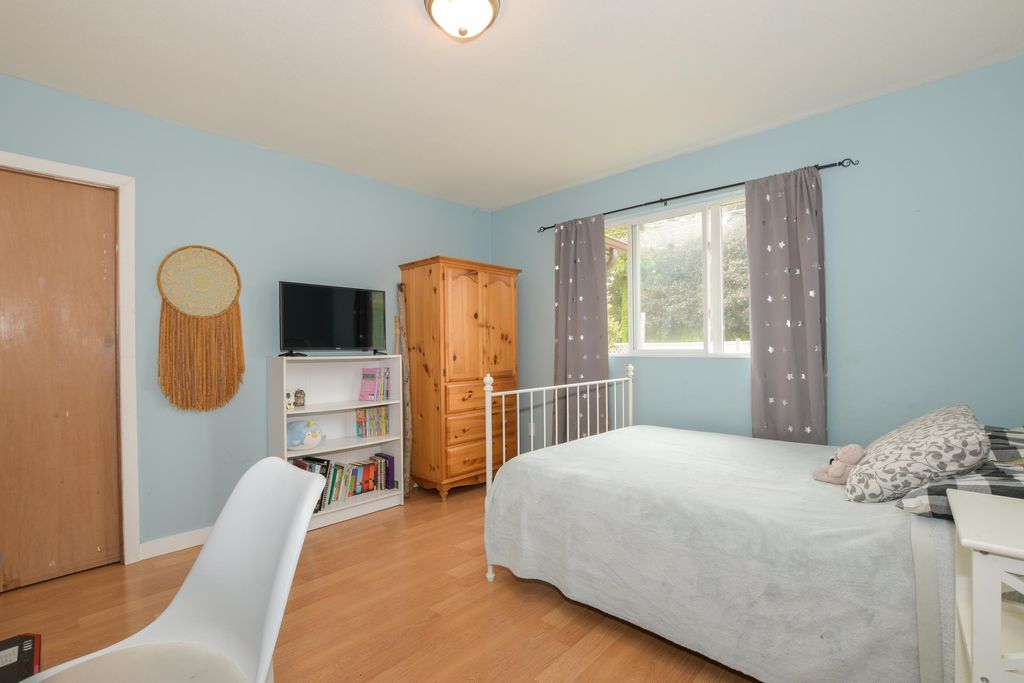 listing image 1104582731665674114