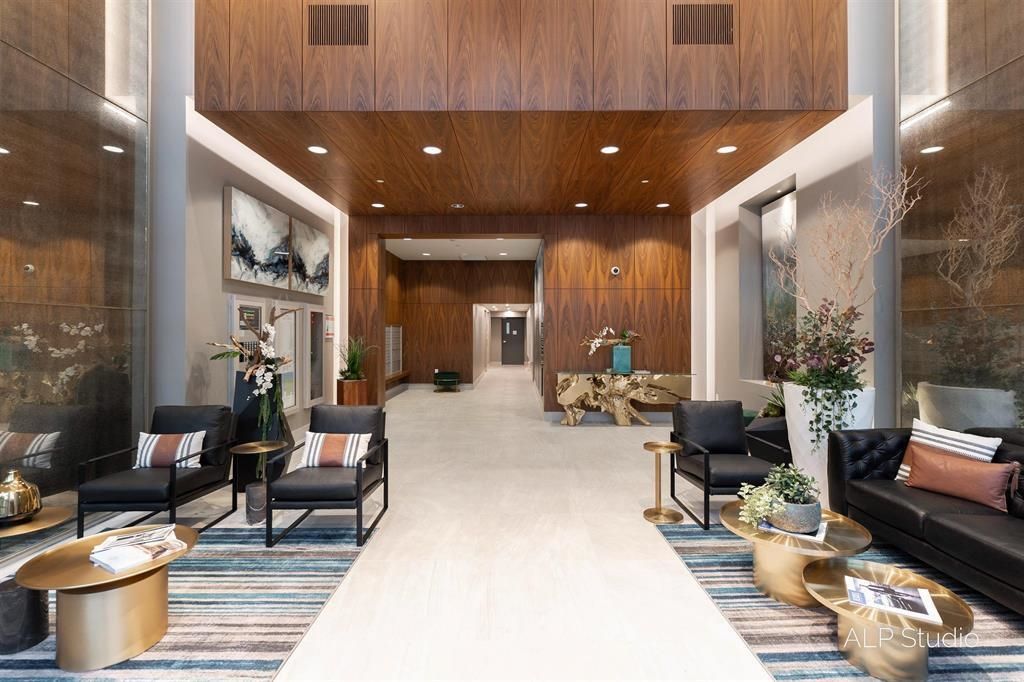listing image 1104841219821642088