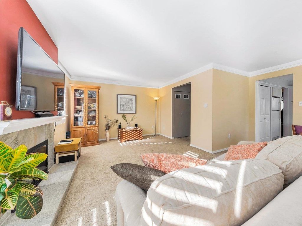 listing image 1102189435406430053