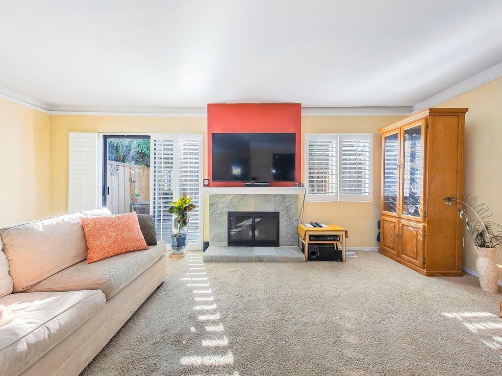 listing image 1109833482563834680