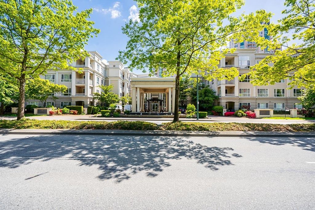 listing image 1103951385577318863