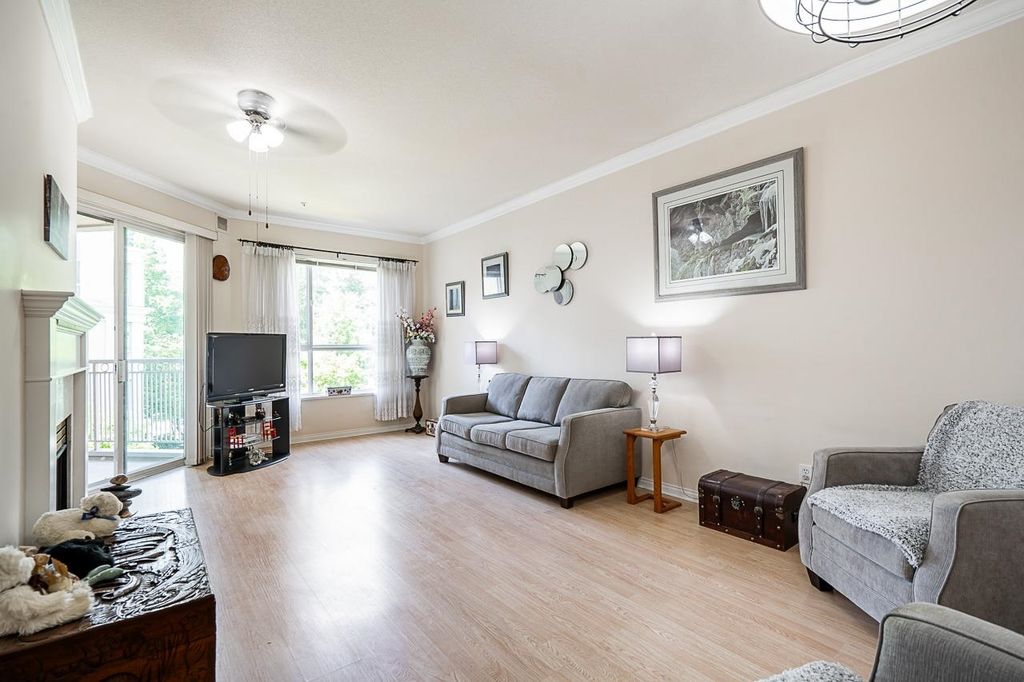 listing image 1103928255086287995