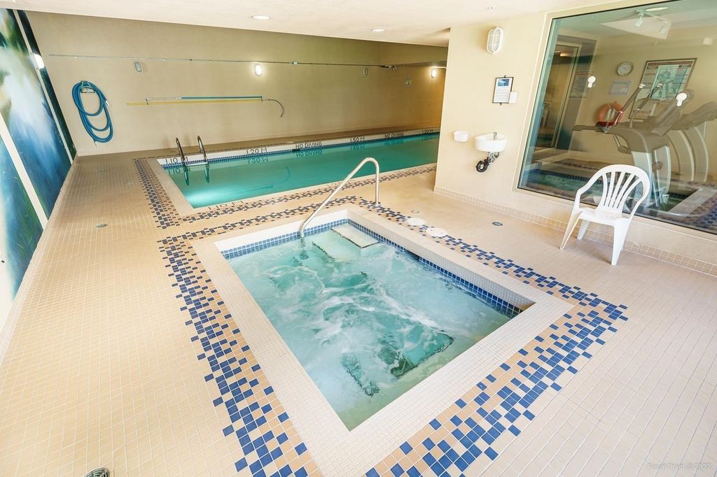 listing image 1108282683588221230