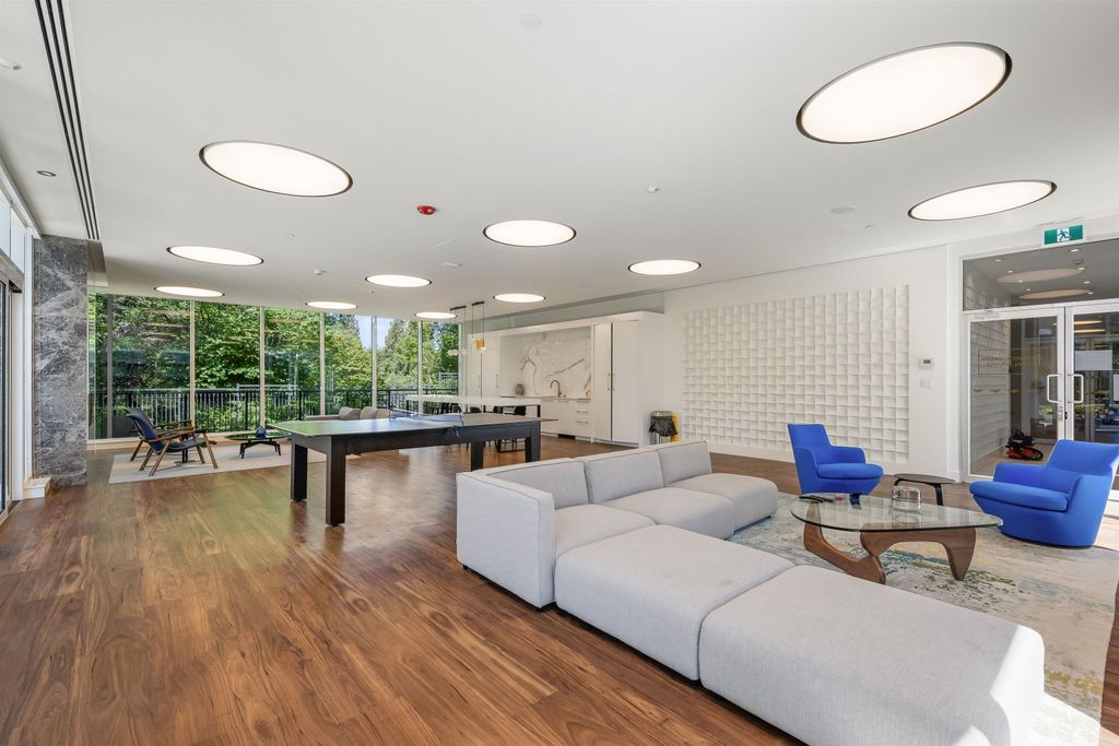 listing image 1101628153226762247